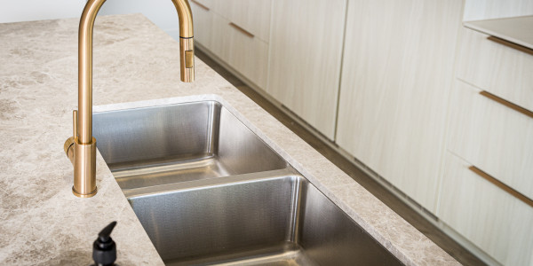 Comprar / Vender Casas Unifamiliares y Chalets en Vilanova de Segrià · con Cocinas de Diseño
