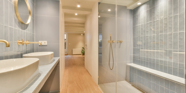 Comprar / Vender Dúplex y Áticos en Lleida · con Baños de Diseño