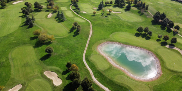 Comprar / Vender Solares, Terrenos y Parcelas Urbanizables en Corbins · en campos de golf