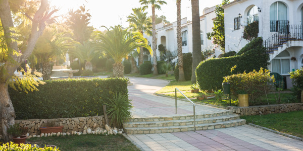 Compraventa de Inmuebles en Guimerà · Villas