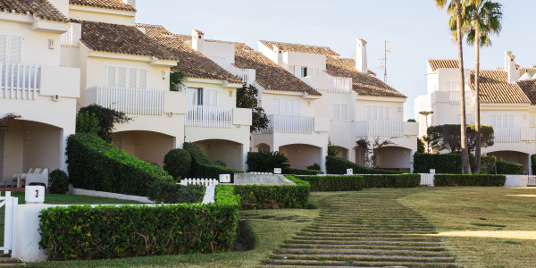 Compraventa de Inmuebles en Guimerà · Adosados