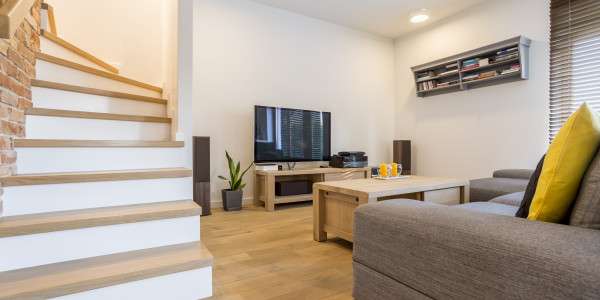 Inversores, Intermediarios, Agentes y Brokers Inmobiliarios en Vilanova de Segrià · Apartamentos Turísticos