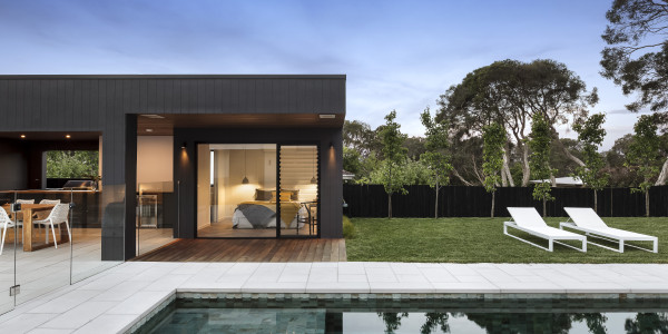 Inversores, Intermediarios, Agentes y Brokers Inmobiliarios en Vilanova de Segrià · Casas Diseño Minivalista